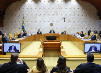 STF julga mudanças na Lei da Ficha Limpa STF inicia julgamento de ação contra mudanças na Lei da Ficha Limpa
